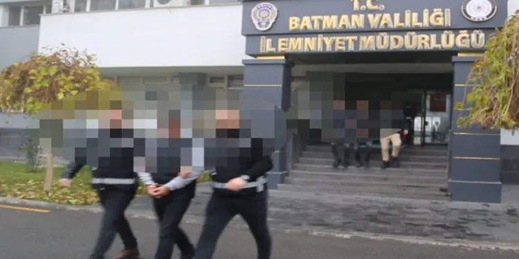Batman’da 95 ton ham petrol çalarak başkasına satan 3 zanlı tutuklandı
