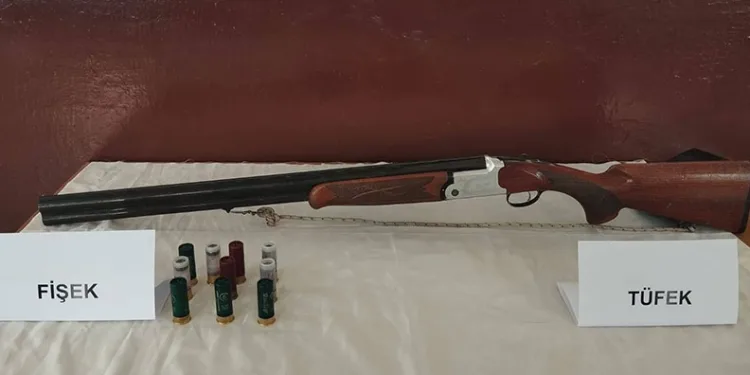 Tokat’ta inşaat kazısında toprak kayması yaşandı, 5 daire boşaltıldı