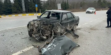 Çeşitli suçlardan aranan 2 şahıs jandarma tarafından yakalandı