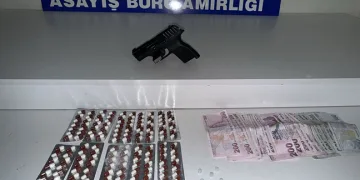 Samsun’da bir evde çok sayıda silah ve mühimmat ele geçirildi