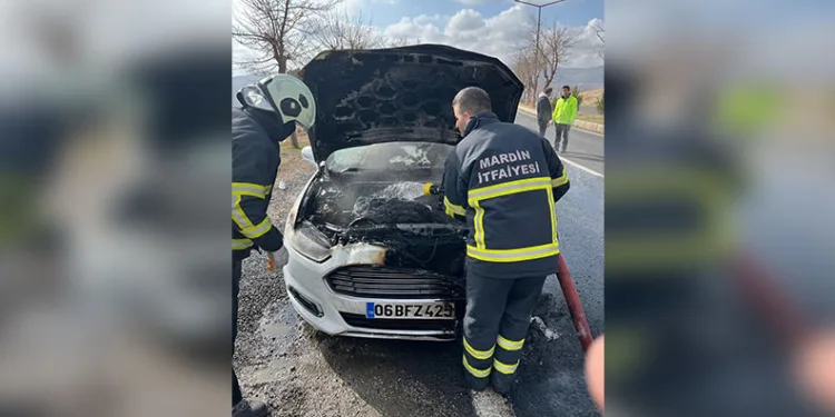 Kütahya Çiniciler Çarşısı’nda sahte para operasyonu: 2 gözaltı
