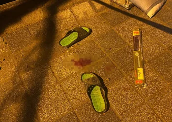 Ters dönen otomobildeki 2 kişi yaralandı