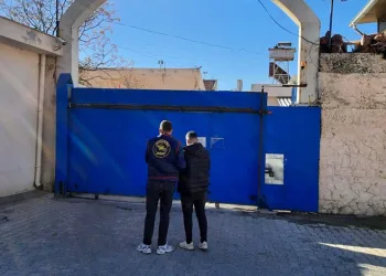 Ataşehir’de silahla etrafa ateş eden şahıs yakalandı