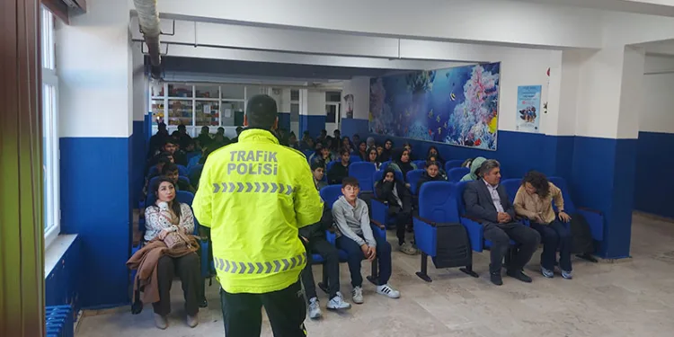 Aksaray’da bıçaklı kavga: 1 yaralı