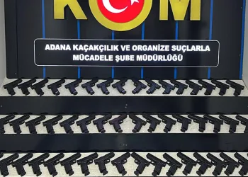 Otobüs terminalindeki bıçaklı kavgada kan aktı: 1 yaralı