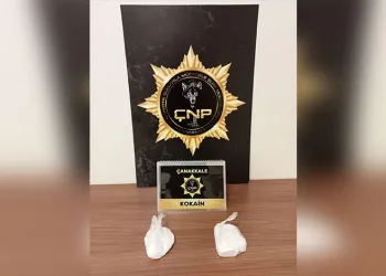 Çanakkale’de piyasa değeri 2 milyon TL olan kokain ele geçirildi