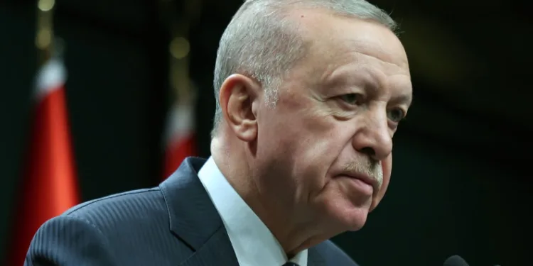 Fransa’da yeni hükümet belli oldu