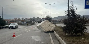 Dilovası’nda kaçak sigara operasyonu: 2 gözaltı