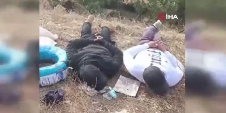 Araç içinde tabancayla vurularak ölen kadın toprağa verildi