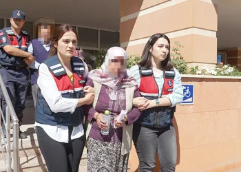 Hırsızlıktan kesinleşmiş 46 yıl hapis kararı vardı, polisten kaçamadı