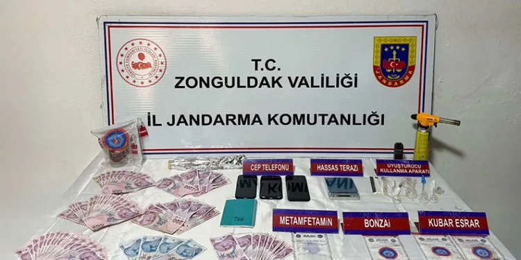 Ümraniye’de metro kumanda merkezine silahlı baskın: O anlar kamerada