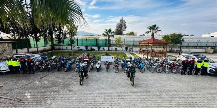 Çaldıkları motosikletin şase numarasını kazımışlar