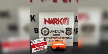 İnşaatın iskelesinden düşen işçi yaralandı