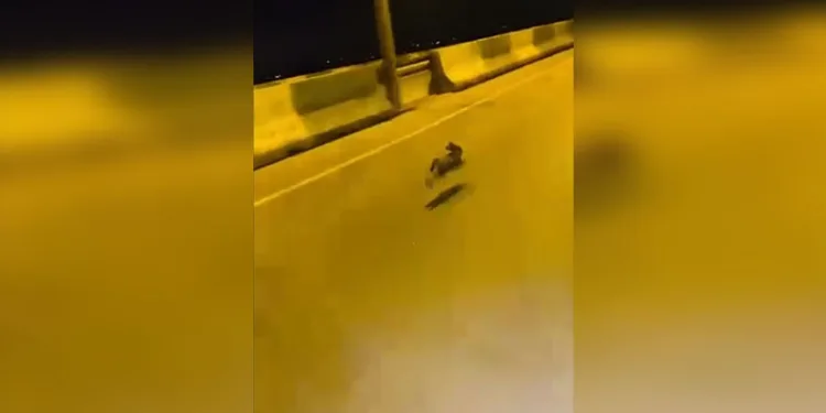 Bursa’da kontrolden çıkan otomobil şarampole uçtu