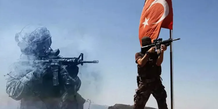 Falezlerden denize uçan araca ulaşıldı, kayıp sürücü aranıyor