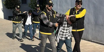 Çorum’da yapılan denetimlerde 5 adet silah ele geçirildi