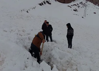 Kayseri’deki fabrika yangını 3 saatte söndürüldü