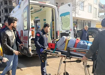 Aksaray’da bıçaklı kavga: 1 yaralı