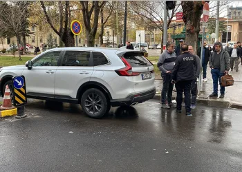 Dilovası’nda kaçak sigara operasyonu: 2 gözaltı