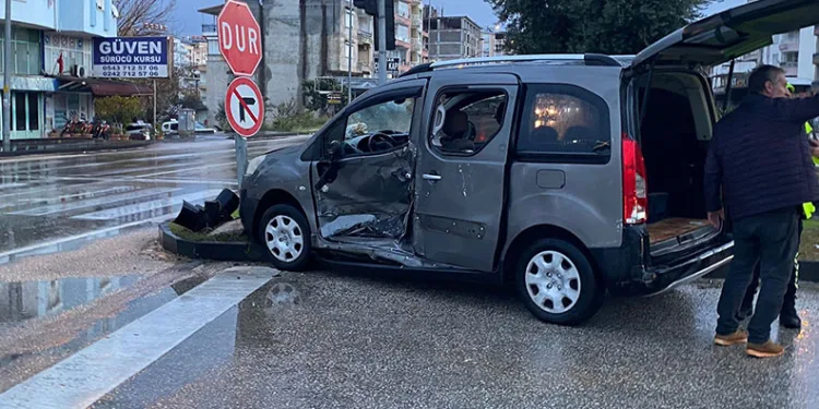 Samsun’da bir evde çok sayıda silah ve mühimmat ele geçirildi