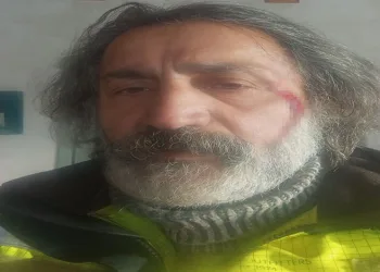 Müşteri gibi geldiler, çilingir sofrasını bedavaya getirdiler