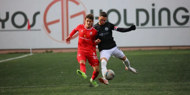 Kuşadasıspor çıkış yakaladı