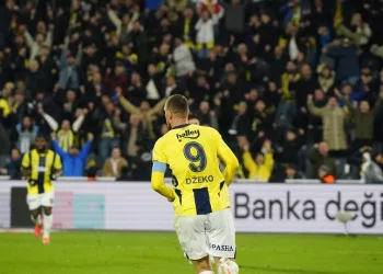 Edin Dzeko, Süper Lig’de 8. golüne imza attı