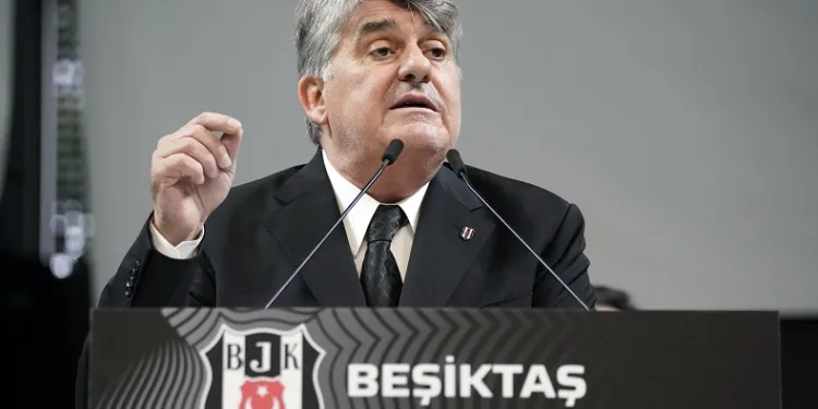 Serdal Adalı, Beşiktaş başkanlığına adaylığını açıkladı