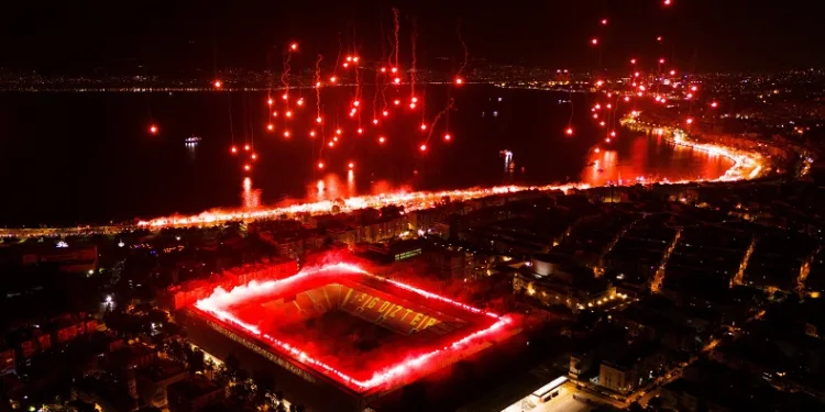 Göztepe 100. yıl logosu için harekete geçti