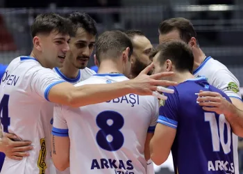 Arkas Spor, Fenerbahçe deplasmanında