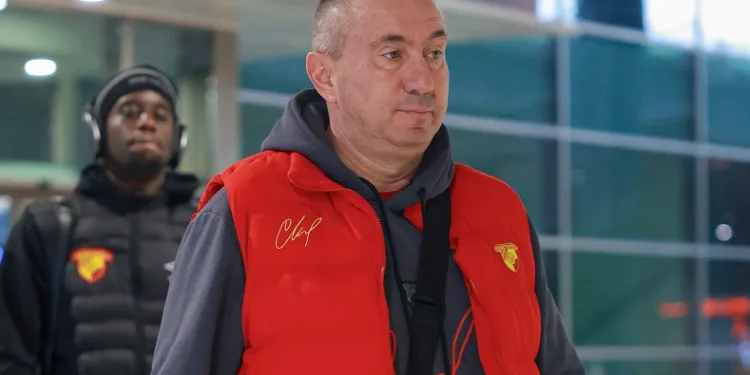 Göztepe Teknik Direktörü Stanimir Stoilov: “Zorlu bir dönemden geçiyoruz”