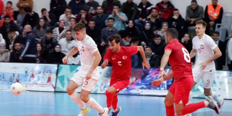 Futsal Milli Takımı grup elemelerine mağlubiyetle başladı