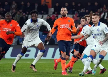 Başakşehir, play-off için sahada
