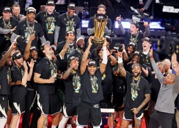 NBA Kupası’nın sahibi Milwaukee Bucks oldu