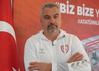Samsunspor Teknik Direktörü Thomas Reis: “Zirve takibini devam ettirmek istiyoruz”
