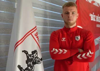 Samsunspor’un başarılı savunmacısı Rick van Drongelen: “Avrupa kupalarına gitmek istiyoruz”
