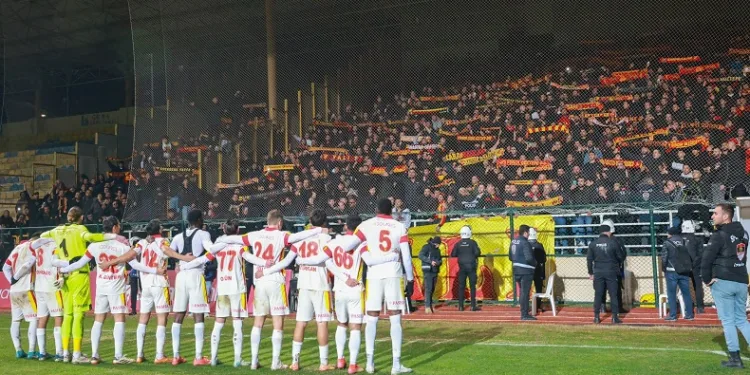 Kupada turlayan Göztepe, lige odaklandı
