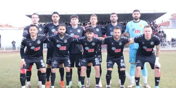Eskişehirspor, Akşehir deplasmanında liderliği kaptırdı