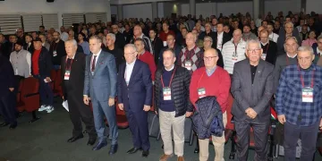 Karşıyaka’da aday belirsizliği