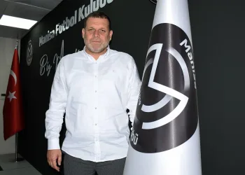 Manisa FK’da Teknik Direktör Hakan Şapçı imzayı attı