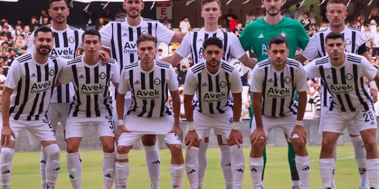 Altay, ilk yarıda dipten çıkamadı