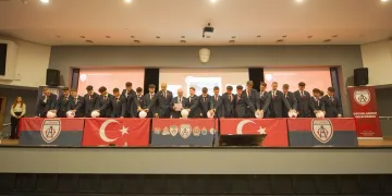 Altınordu’dan genç sporculara imza ve yemin töreni