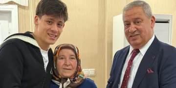 Arda Güler, baba ocağına geldi