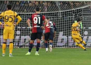 Perdeyi Hakan Çalhanoğlu kapattı, Inter farklı kazandı