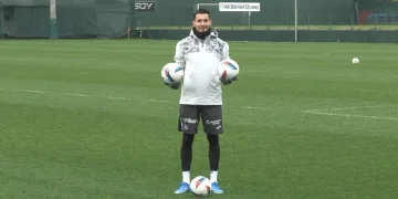 Uğurcan Çakır: “Trabzonspor’un hedefi Avrupa ve Türkiye Kupası”