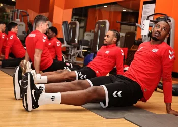 Sivasspor salonda çalıştı