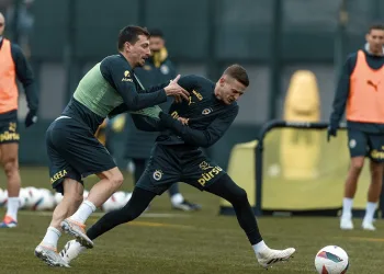Fenerbahçe, Hatayspor maçı hazırlıklarına devam etti