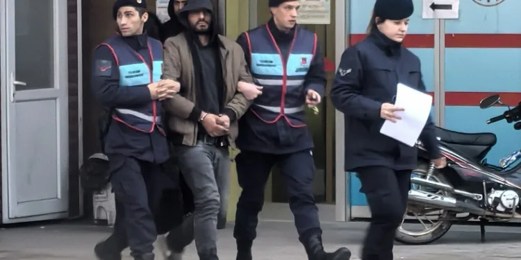 Bursa’da 6 yıl hapis cezası bulunan şahıs yakalandı