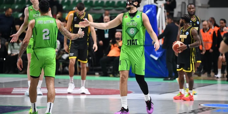 TOFAŞ FIBA Europe Cup’ta Porto deplasmanında
