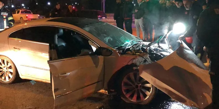 Elazığ’da alkollü sürücüler kazaya karıştı: 4 yaralı